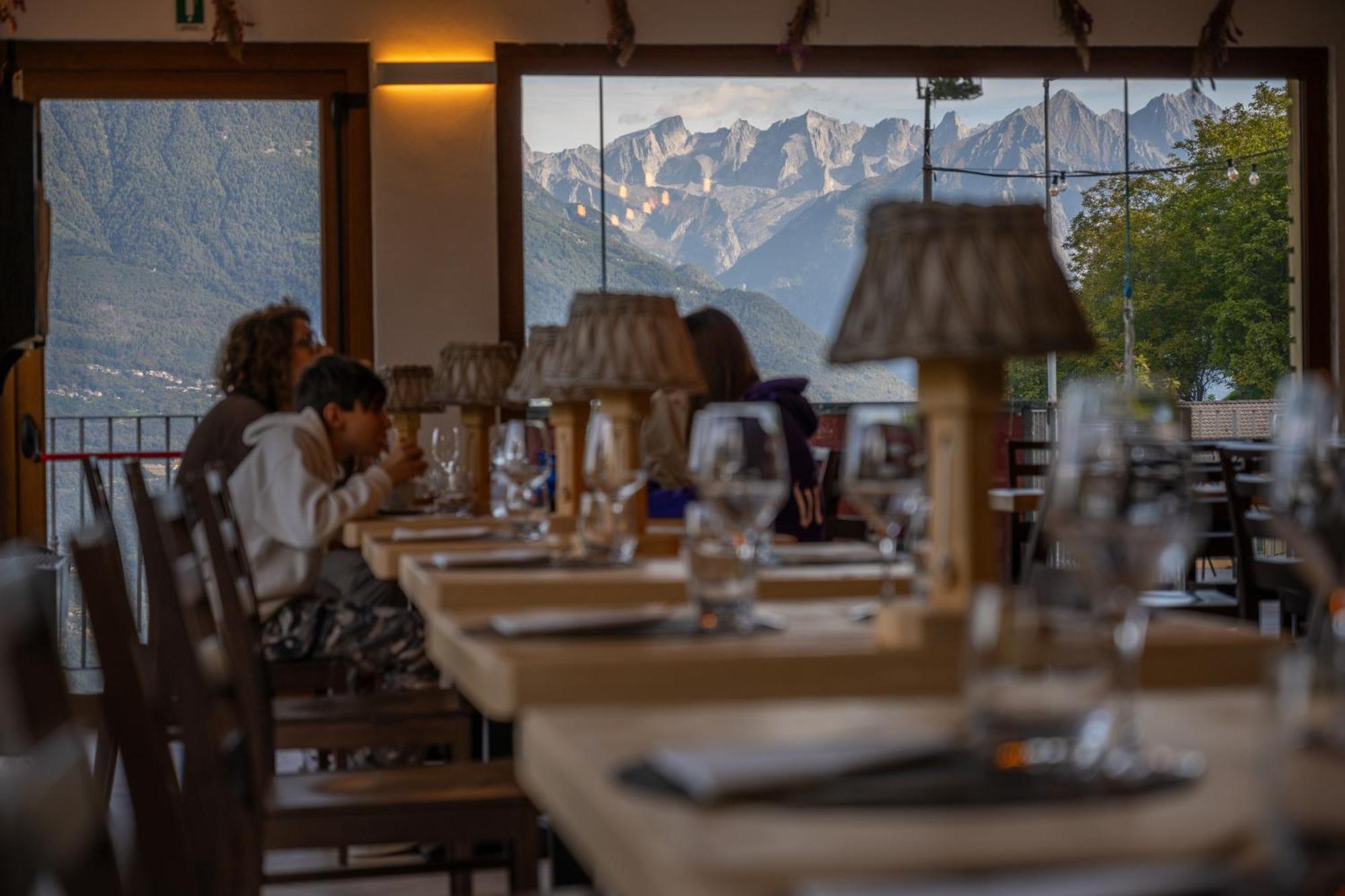 Una Finestra Sulle Alpi Bema エクステリア 写真